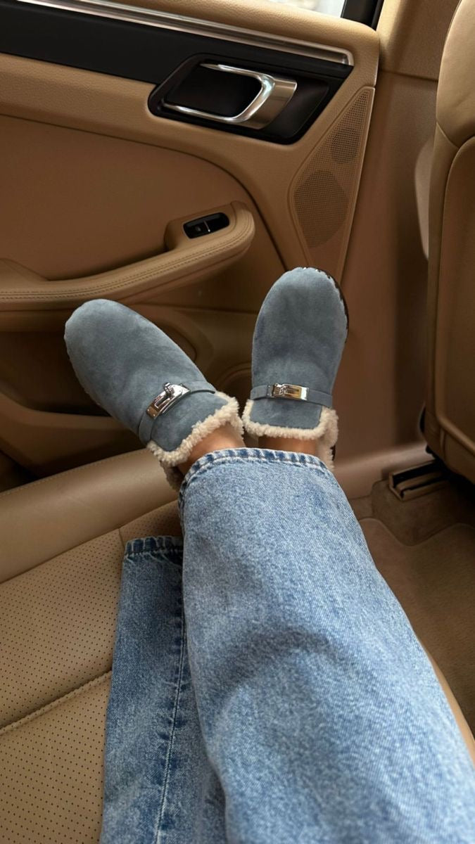 Hima Yenra Mules