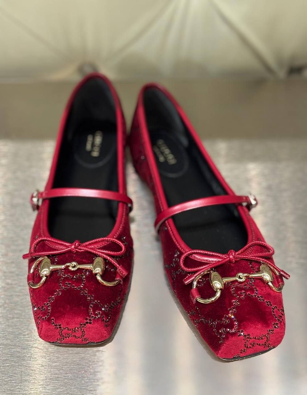 Gina Bugrs Flats