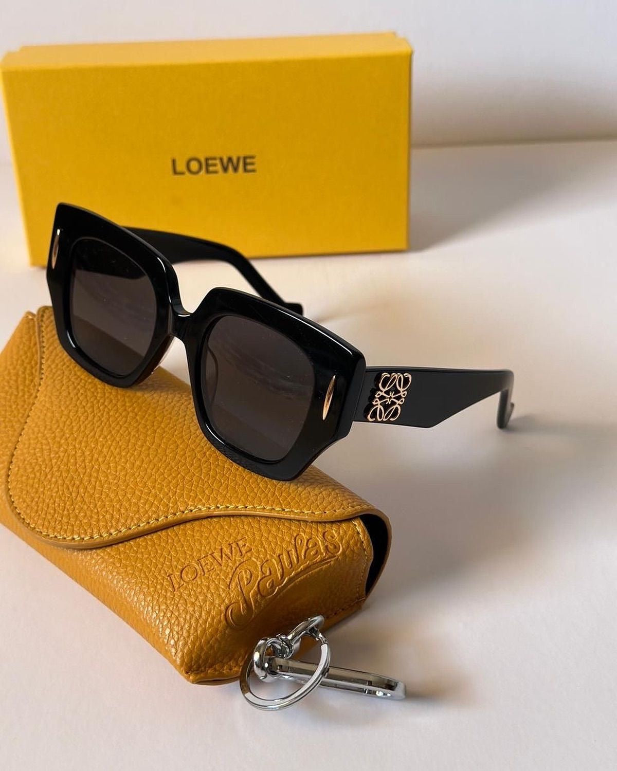 Loala Dakota Sunglasses