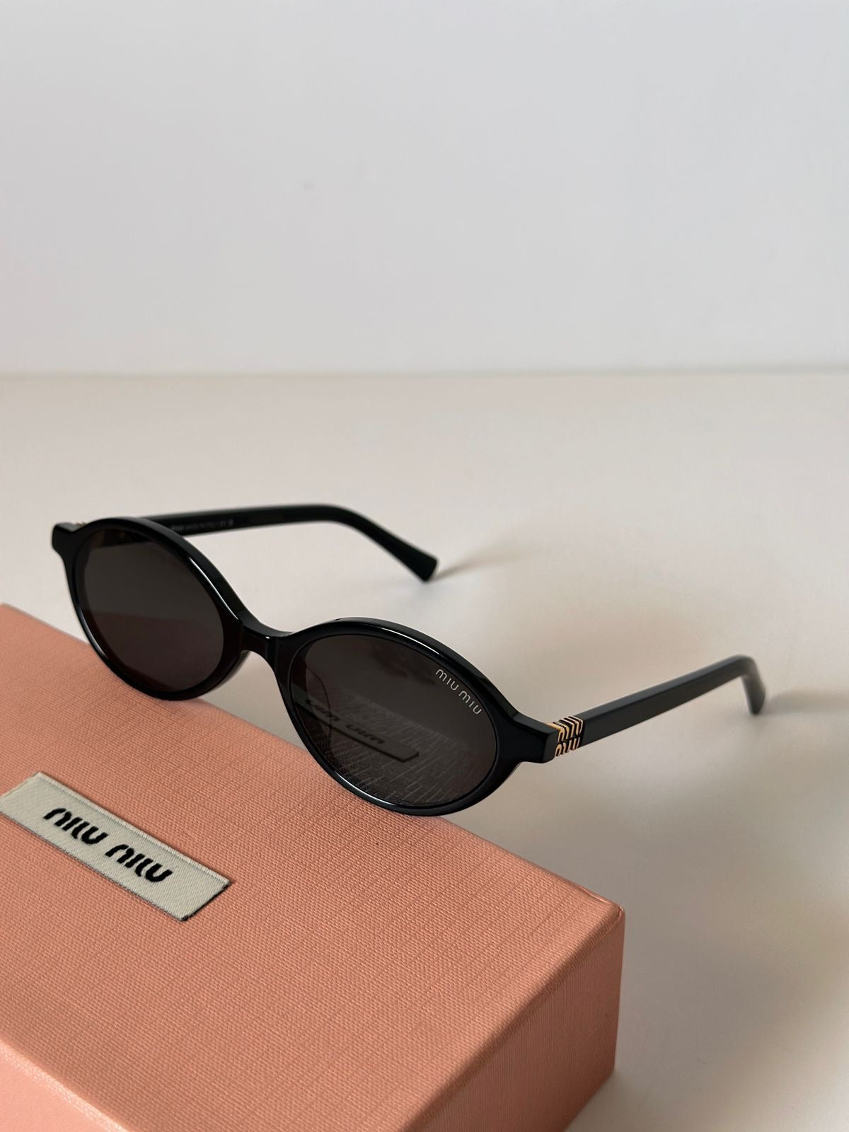 Mila Venja Sunglasses