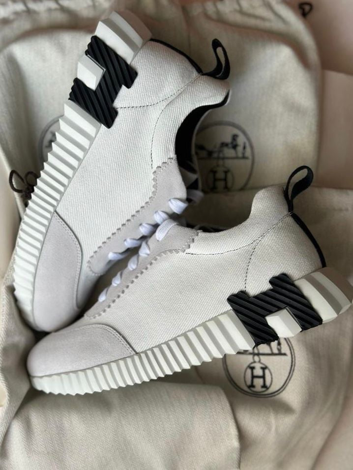 Hima Raja Sneakers