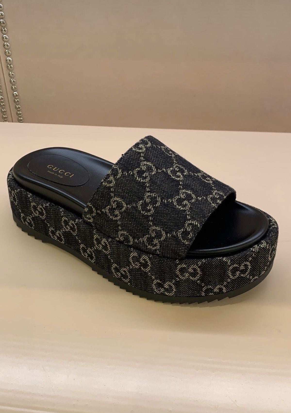 Gila Blake Slides