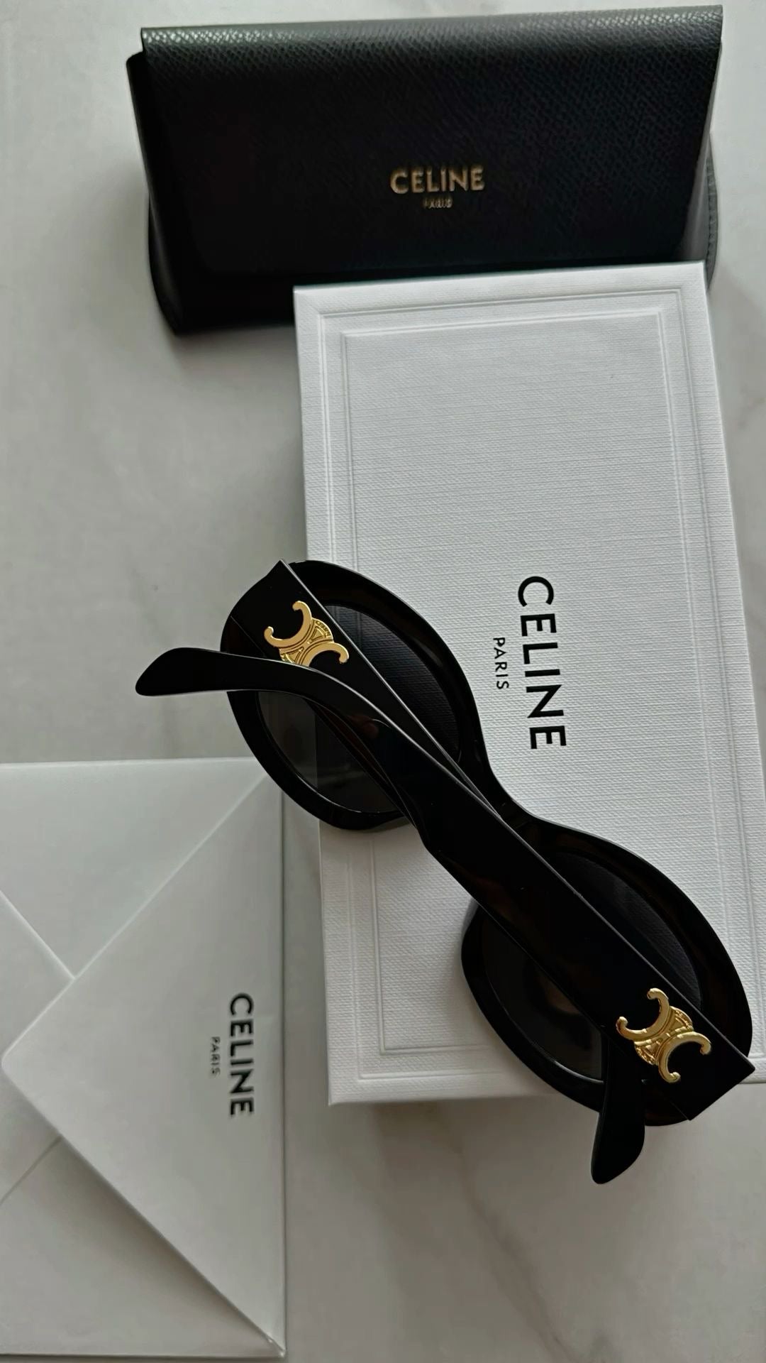 Cala Classique Sunglasses (Black)