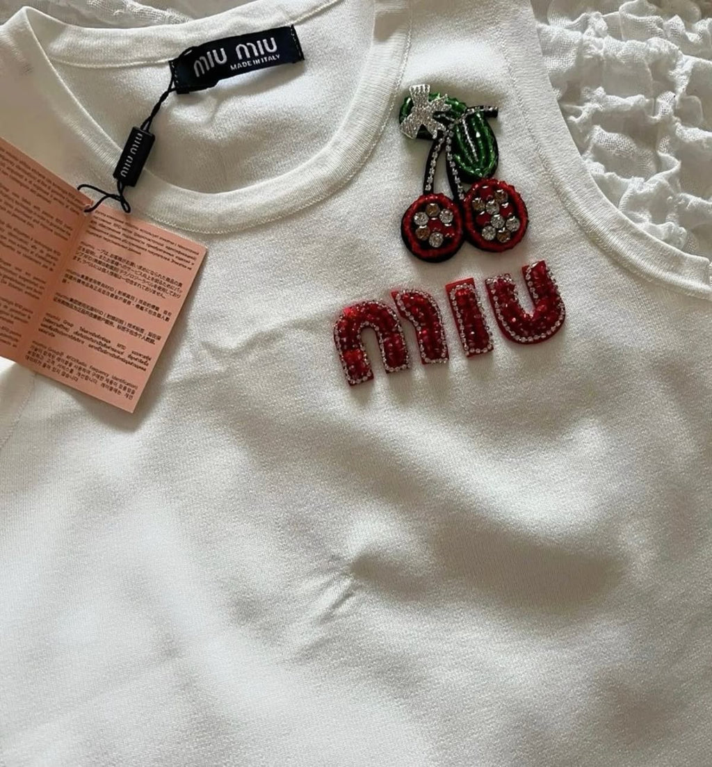 Mila Vest (Cheri)